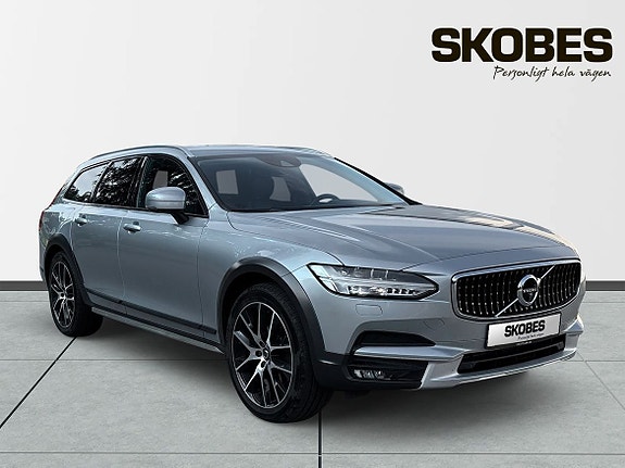 Volvo V90 Cross Country