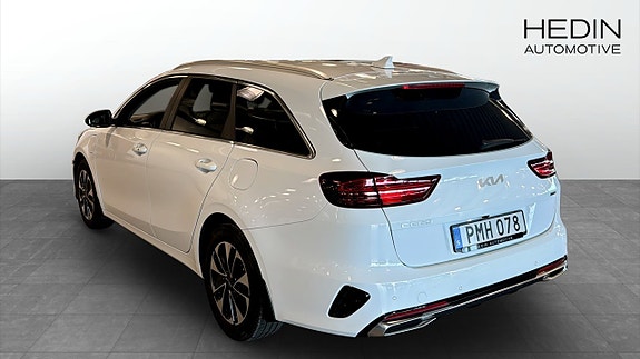 Kia Ceed 3 of 5