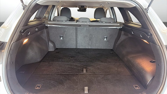 Kia Ceed 10 of 17
