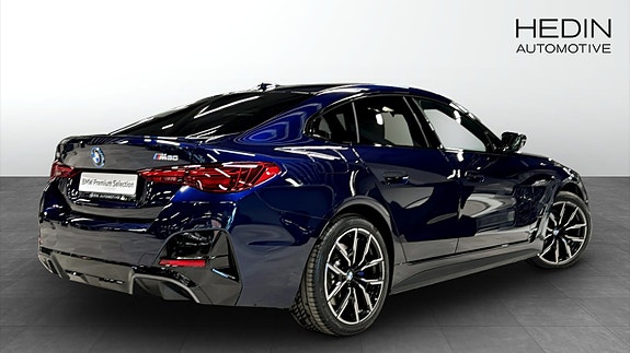 BMW i4 2 of 5