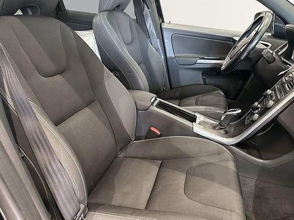 Volvo XC60 8 of 10