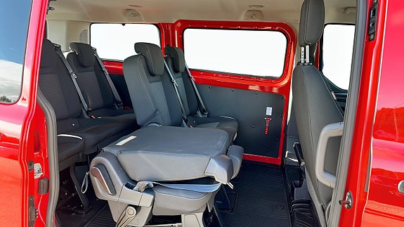 Ford Custom Tourneo 11 of 12