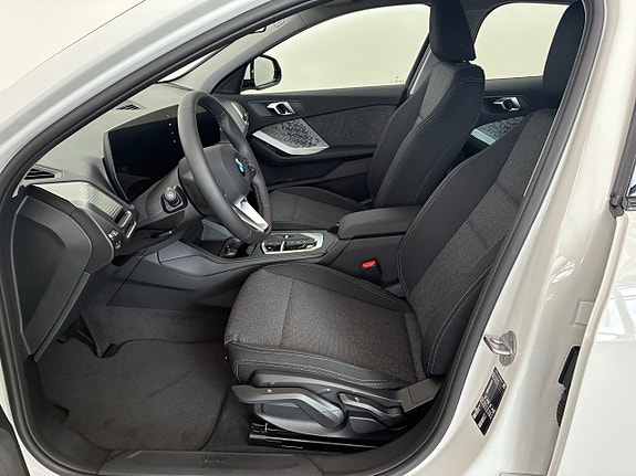 BMW 120 5 of 14