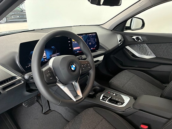 BMW 120 7 of 14