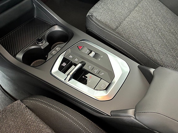 BMW 120 8 of 14