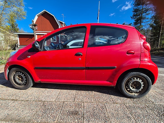 Peugeot 107 5 of 5