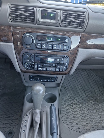 Chrysler Sebring 13 of 14