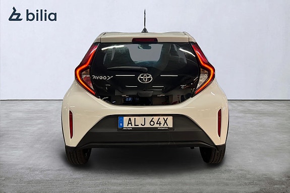 Toyota Aygo X 4 of 5