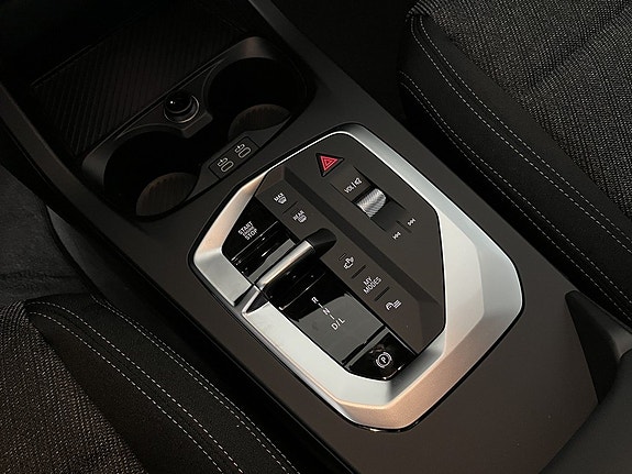 BMW 120 8 of 14