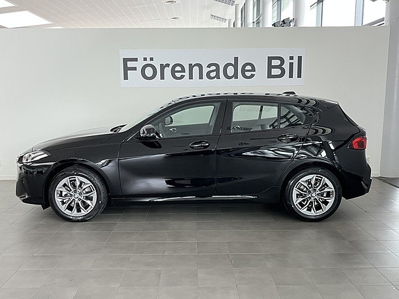 BMW 120 3 of 14