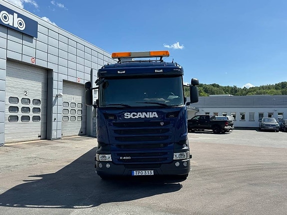Scania R490lb8x4*4hnb 2 of 9