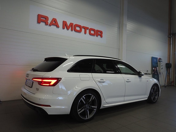 Audi A4 5 of 22