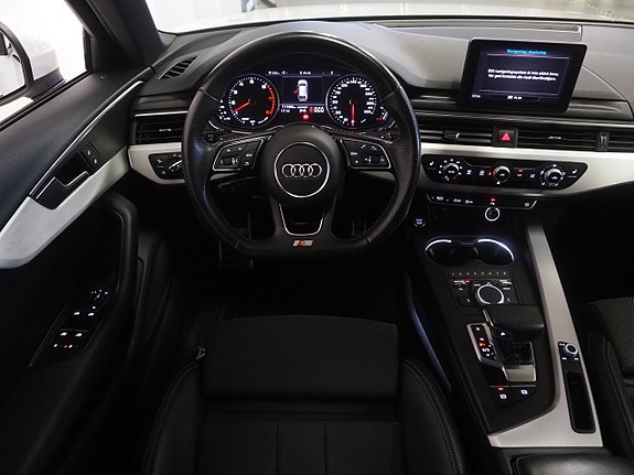 Audi A4 15 of 22