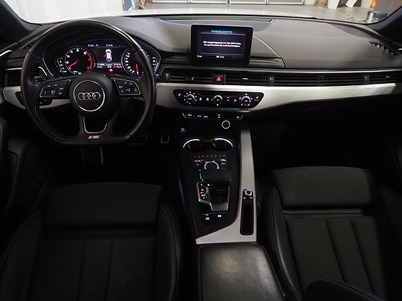 Audi A4 14 of 22