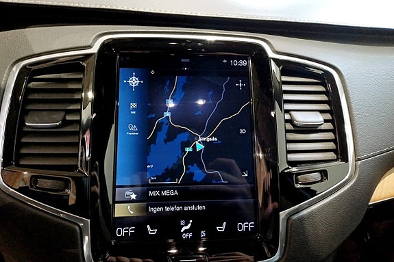 Volvo XC90 6 of 11