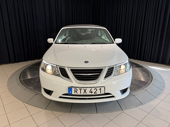 Saab 9-3 2 of 5