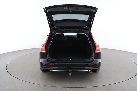 Volvo V60 17 of 30