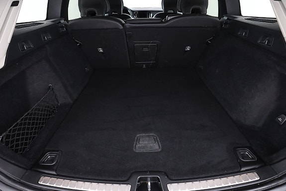 Volvo V60 18 of 30
