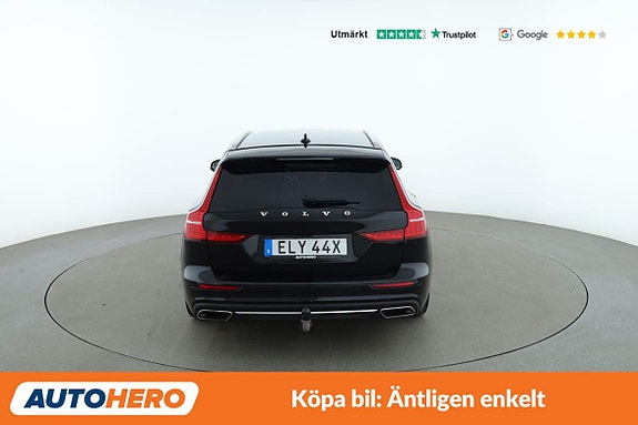 Volvo V60 4 of 30
