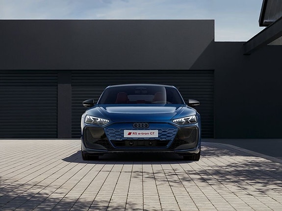 Audi e-tron GT 7 of 9