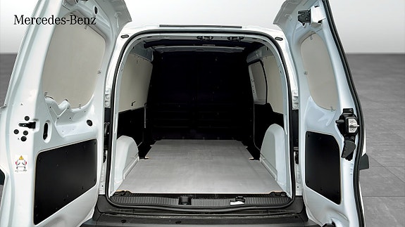 Mercedes-Benz eCitan 10 of 11