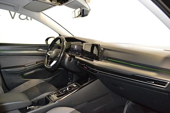 Volkswagen Golf Alltrack 8 of 13