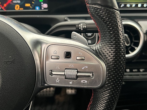 Mercedes-Benz A180 15 of 29