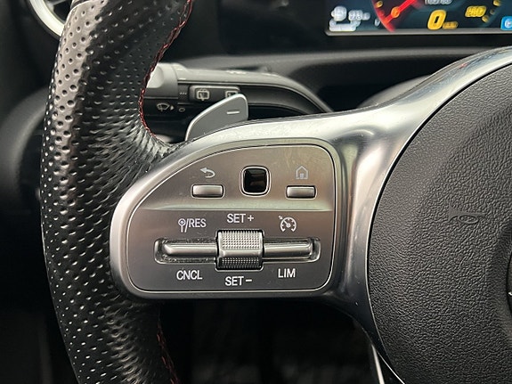 Mercedes-Benz A180 14 of 29