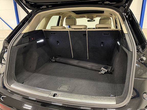 Audi Q5 10 of 25