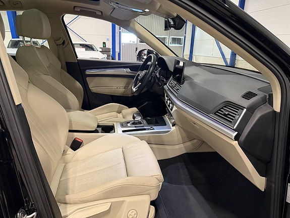 Audi Q5 13 of 25