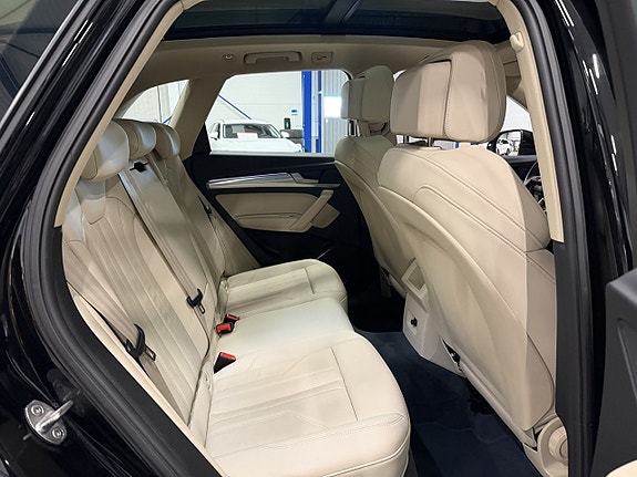 Audi Q5 12 of 25
