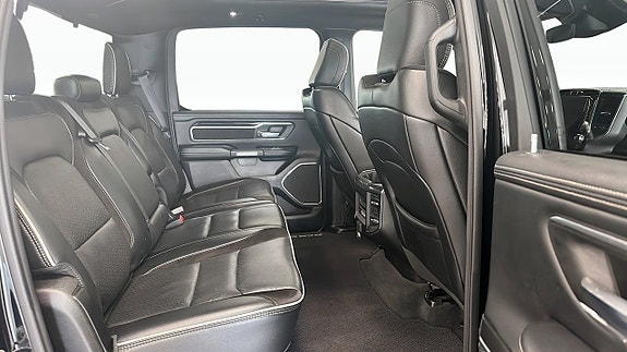 RAM 1500 5 of 12