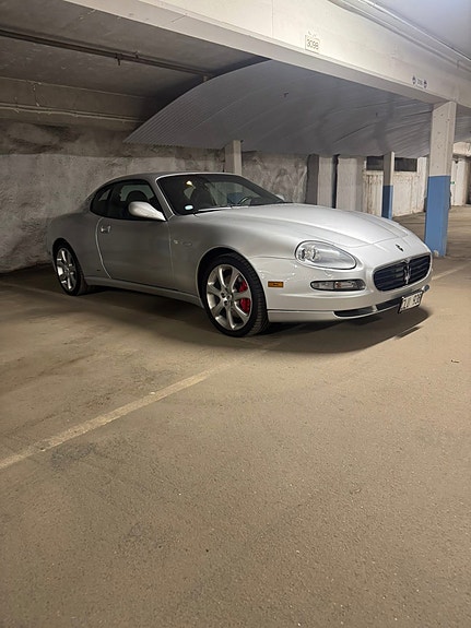 Maserati Coupe 2 of 5
