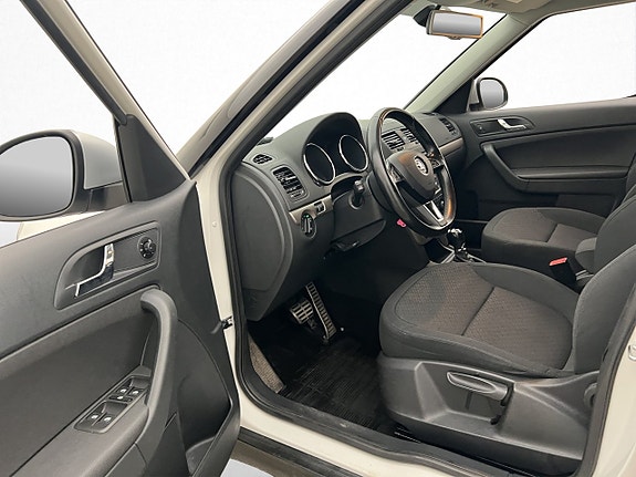 Skoda Yeti Outdoor 11 of 28