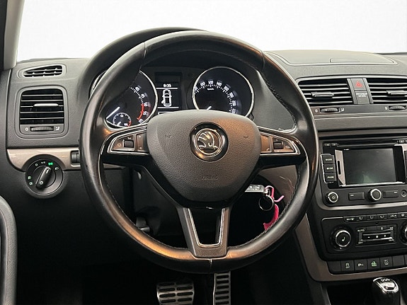 Skoda Yeti Outdoor 12 of 28