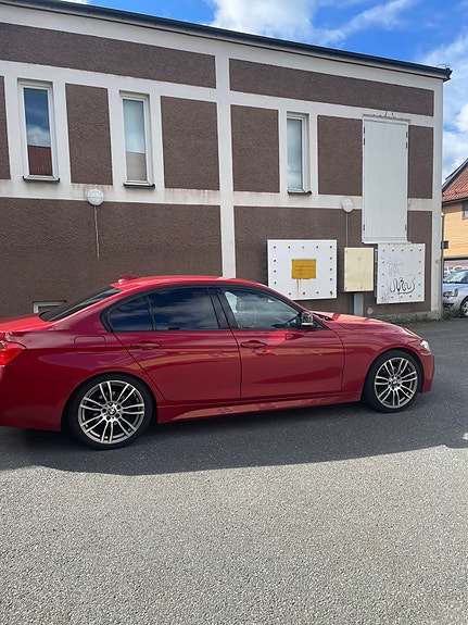 BMW 320d 5 of 5