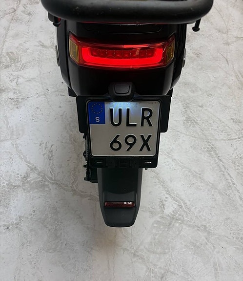 Elmoped 45 KM/H - NIU MQi+ sport 4 of 5