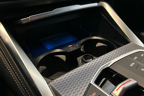 BMW i4 24 of 26