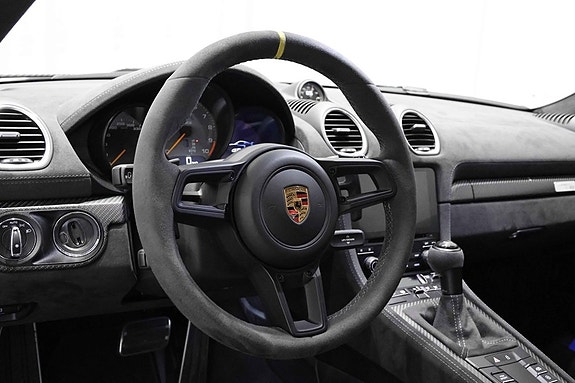 Porsche 718 13 of 27
