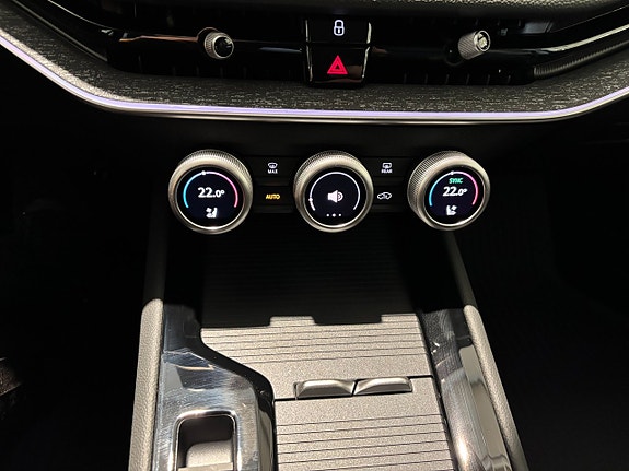 Skoda Superb 24 of 27