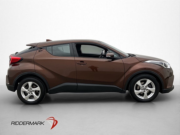 Toyota C-HR 4 of 25