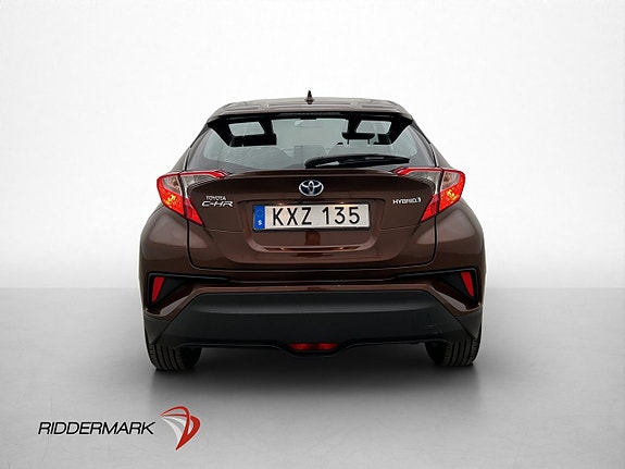 Toyota C-HR 6 of 25