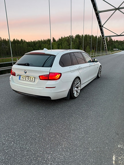 BMW 520d 25 of 25
