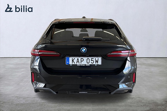 BMW 530e 4 of 22