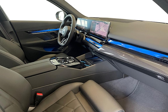 BMW 530e 17 of 22