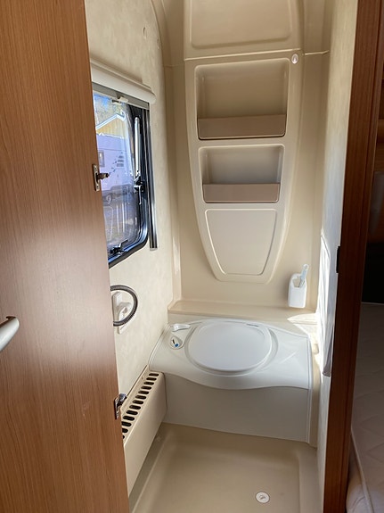 Adria Adora 512 UP 5 of 10