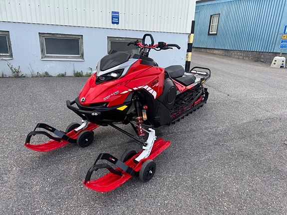 Lynx SHREDDER RE 850 E-TEC 3700 - 26 2 of 9