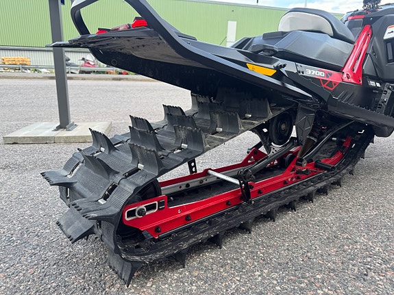 Lynx SHREDDER RE 850 E-TEC 3700 - 26 8 of 9