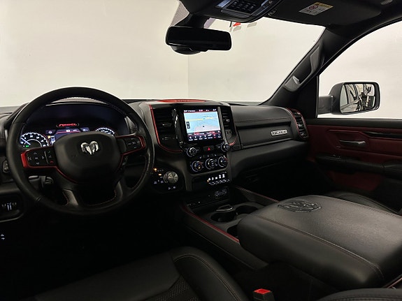 Dodge RAM 1500 14 of 30