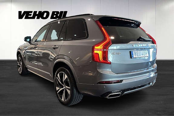 Volvo XC90 4 of 21